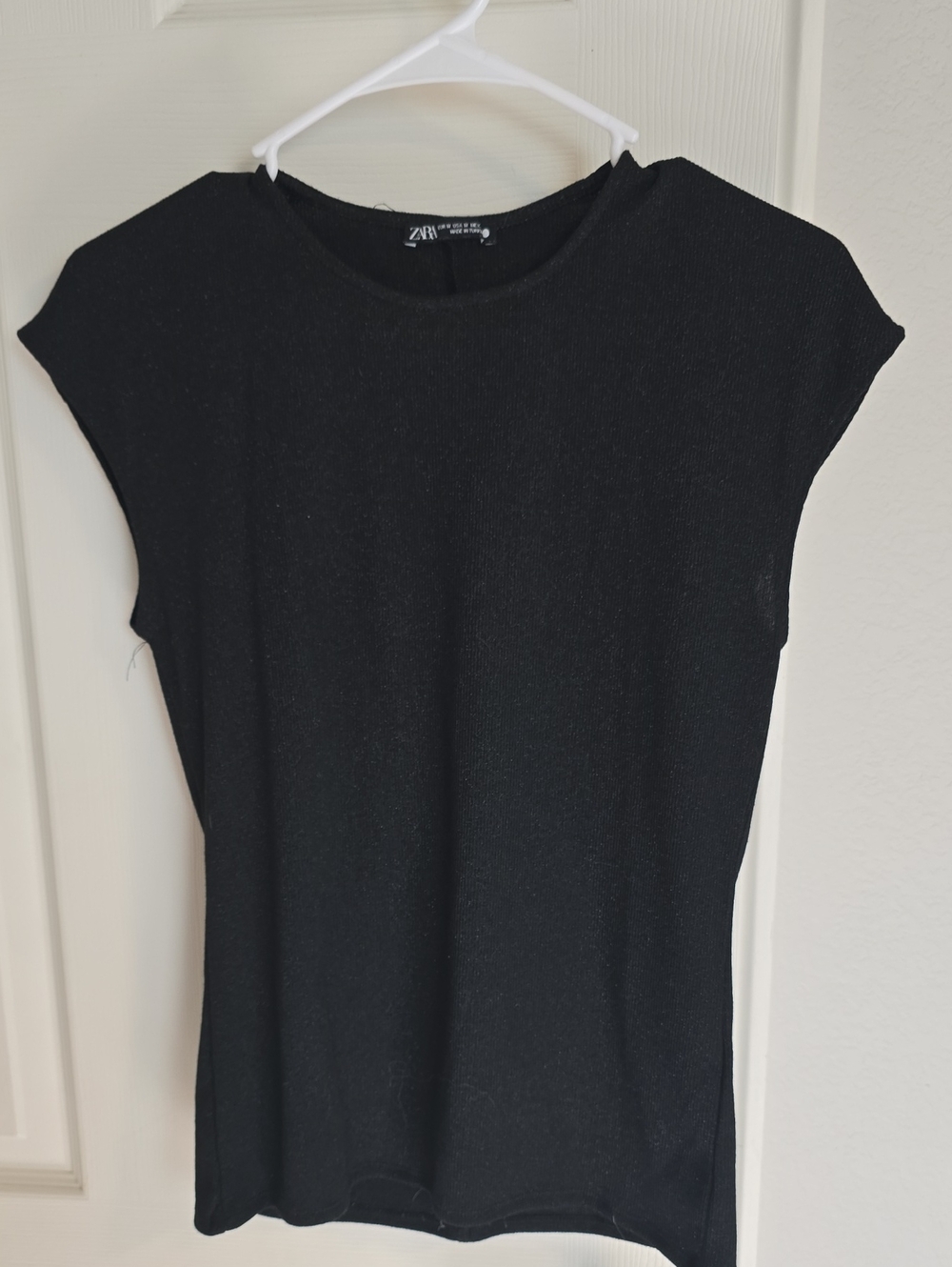 Zara Black Cap Sleeve Knit Tee Medium
